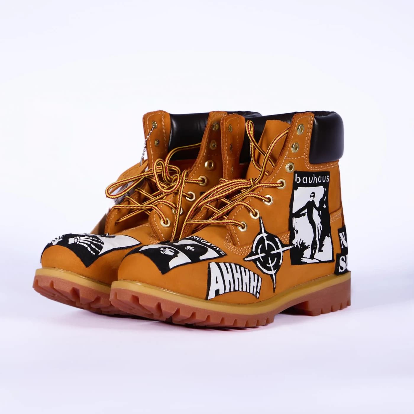 BROWN BADGE TIMBERLAND